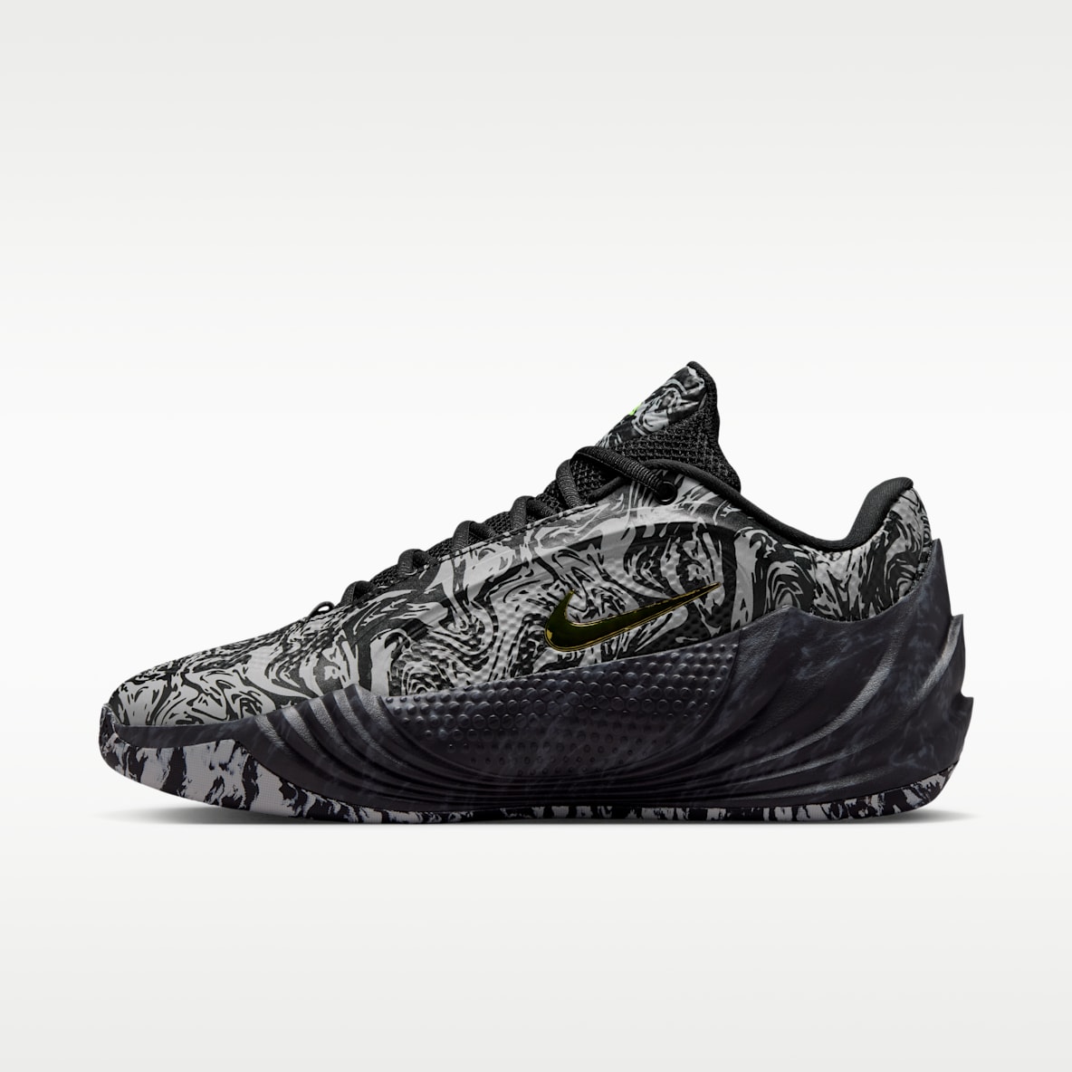 Nike. Nike TR